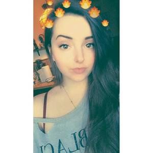 Meet your Posher, Laina